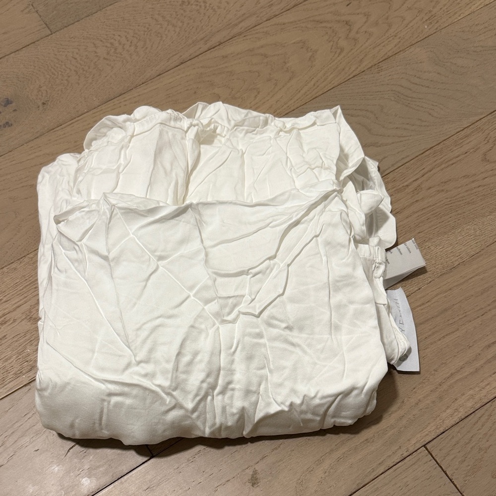 Luxurious White Bamboo Bedding Sheet